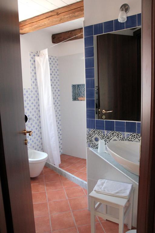 Bed and Breakfast La Casa del Geko Cefalú Habitación foto