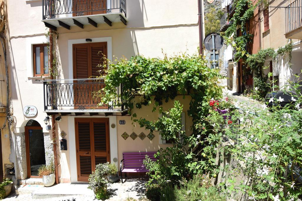Bed and Breakfast La Casa del Geko Cefalú Exterior foto